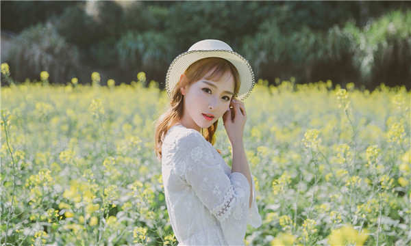 景洪标题：想找个女人帮忙生孩子的有效解决方案，助您圆梦家庭